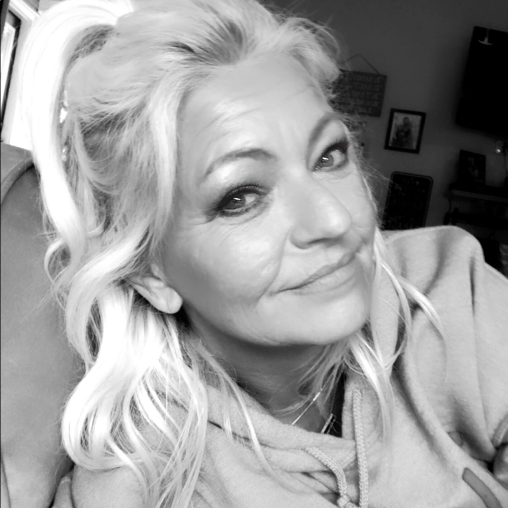 Meet your Posher, Janna